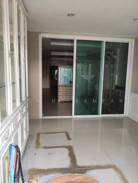 4-BR Townhouse, Bangkok, Phra Kanong Nua, Watthana, Bangkok, 4 Bedrooms, 200 sqm, Townhouse For Sale, by Nicha Na Lampang, 500495933 - DDproperty.com