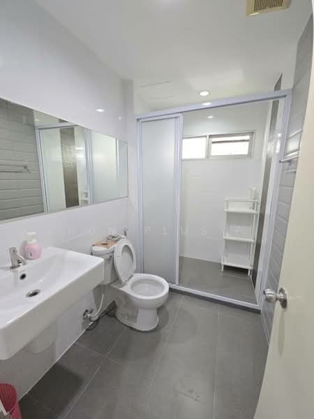 Aspire Sukhumvit 48, Bangkok, Sukhumvit Road, Phra Kanong, Khlong Toei, Bangkok, 2 Bedrooms, 65 sqm, Condo For Rent, by Khun Plus P., 500495936 - DDproperty.com