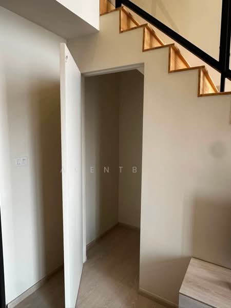 FLO by Sansiri, Bangkok, Somdet Chaopraya Road, Khlong San, Bangkok, 1 Bedroom, 38 sqm, Condo For Rent, by Agentbkk, 500495939 - DDproperty.com