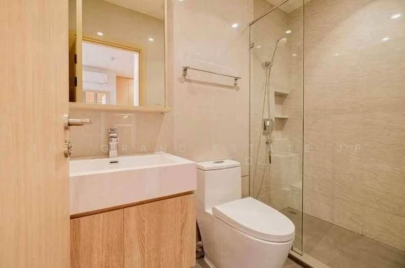 Maru Ekkamai 2, Bangkok, 70-5 Sukhumvit 63 Road, Phra Kanong Nua, Watthana, Bangkok, 2 Bedrooms, 60 sqm, Condo For Rent, by The Grand Estate JP Co., Ltd., 500495941 - DDproperty.com