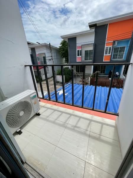 เจนศิริ ศรีราชา, Chon Buri (Pattaya), Surasak, Si Racha, Chon Buri (Pattaya), 2 Bedrooms, 100 sqm, Townhouse For Sale, by The Best Property แต้ว, 500495962 - DDproperty.com