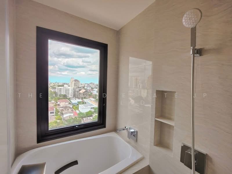 Maru Ekkamai 2, Bangkok, 70-5 Sukhumvit 63 Road, Phra Kanong Nua, Watthana, Bangkok, 2 Bedrooms, 60 sqm, Condo For Rent, by The Grand Estate JP Co., Ltd., 500495969 - DDproperty.com