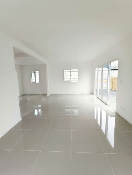 Pruksa Town Serenity 2 Petchkasem 81, Bangkok, Petchkasem Road, Nong Kham, Nong Khaem, Bangkok, 3 Bedrooms, 175 sqm, Single Detached House For Sale, by Thanyathita Nalinratphokin, 500495970 - DDproperty.com