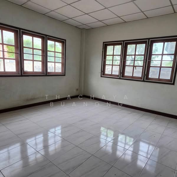 3-BR House, Bangkok, Nong Bon, Prawet, Bangkok, 3 Bedrooms, 240 sqm, Single Detached House For Sale, by Thachaya Buanong, 500495994 - DDproperty.com