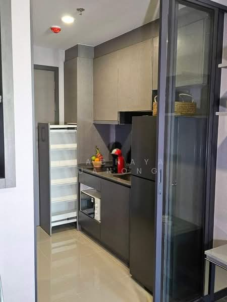 IDEO Q Chula - Samyan, Bangkok, 660-662 Rama 4 Road, Maha Phrutharam, Bang Rak, Bangkok, 1 Bedroom, 29 sqm, Condo For Rent, by Thachaya Buanong, 500496002 - DDproperty.com