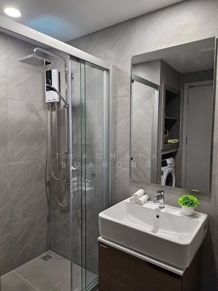 IDEO Q Chula - Samyan, Bangkok, 660-662 Rama 4 Road, Maha Phrutharam, Bang Rak, Bangkok, 1 Bedroom, 29 sqm, Condo For Rent, by Thachaya Buanong, 500496002 - DDproperty.com