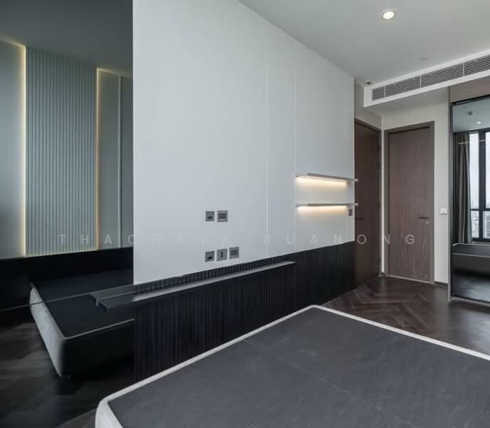 The Esse Sukhumvit 36, Bangkok, Soi Sukhumvit 36, Sukhumvit Road, Phra Kanong, Khlong Toei, Bangkok, 3 Bedrooms, 126 sqm, Condo For Rent, by Thachaya Buanong, 500496012 - DDproperty.com