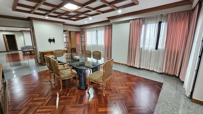 United Tower Thonglor, Bangkok, 333 Soi Thonglor 17, Khlong Tan Nua, Watthana, Bangkok, 3 Bedrooms, 210 sqm, Condo For Rent, by BANGKOK PROPERTY AGENTS, 500496025 - DDproperty.com