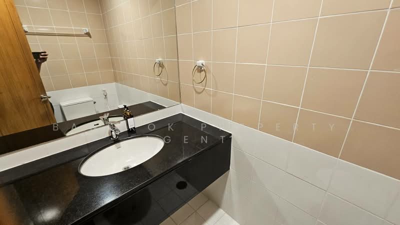 United Tower Thonglor, Bangkok, 333 Soi Thonglor 17, Khlong Tan Nua, Watthana, Bangkok, 3 Bedrooms, 210 sqm, Condo For Rent, by BANGKOK PROPERTY AGENTS, 500496025 - DDproperty.com
