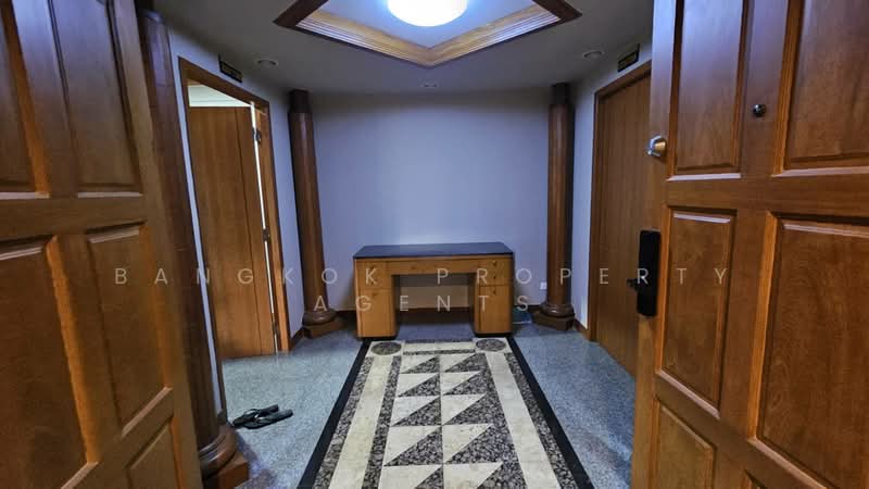United Tower Thonglor, Bangkok, 333 Soi Thonglor 17, Khlong Tan Nua, Watthana, Bangkok, 3 Bedrooms, 210 sqm, Condo For Rent, by BANGKOK PROPERTY AGENTS, 500496025 - DDproperty.com