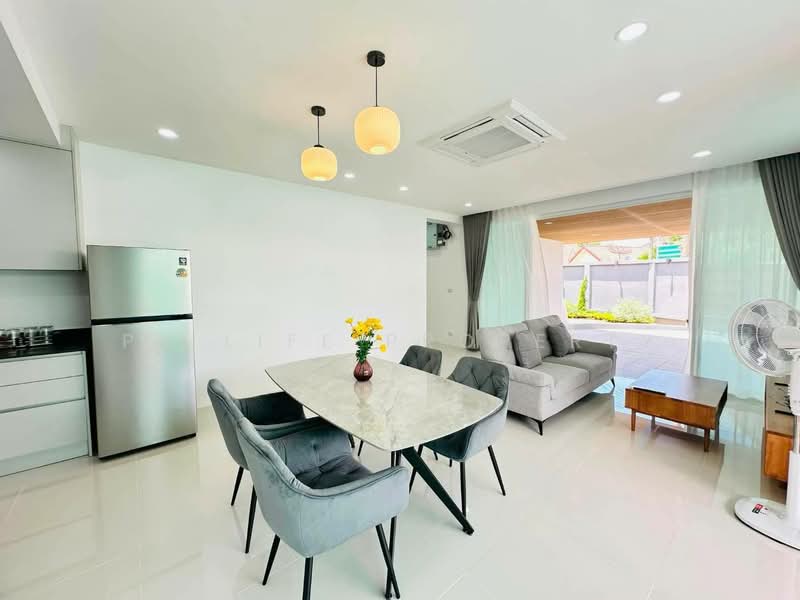 9S0113 Pool villa for sale 12,000,000 baht 3 bedroom 3 bathroom at wichit have fully furnished, Phuket, Wichit, Muang Phuket, Phuket, 3 Bedrooms, 200 sqm, Villa For Sale, by PK LIFE Property, 500496034 - DDproperty.com