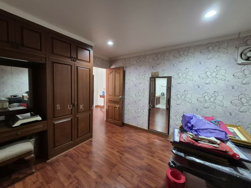 Noble Park Bangplee, Samut Prakan, Soi Noble Park Village, Bangphli Yai, Bang Plee, Samut Prakan, 5 Bedrooms, 320 sqm, Single Detached House For Sale, by Sukanya Rose, 500496047 - DDproperty.com