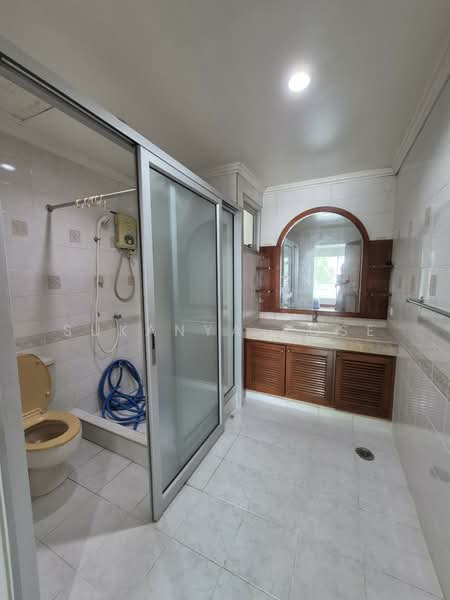 Noble Park Bangplee, Samut Prakan, Soi Noble Park Village, Bangphli Yai, Bang Plee, Samut Prakan, 5 Bedrooms, 320 sqm, Single Detached House For Sale, by Sukanya Rose, 500496047 - DDproperty.com