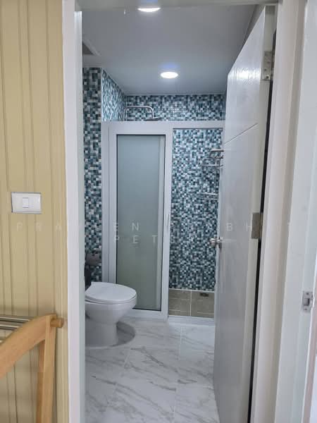 The Twin Tower Jomtien, Chon Buri (Pattaya), 555 Jomtien Soi 2, Nong Pru, Bang Lamung (Pattaya), Chon Buri (Pattaya), 2 Bedrooms, 65 sqm, Condo For Rent, by Praveen Peter, 500496094 - DDproperty.com