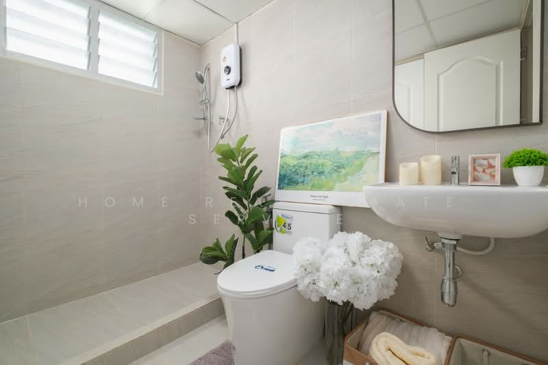 Century Park, Bangkok, 49 22 Vibhavadi-Rangsit Road, Jom Phon, Chatuchak, Bangkok, 2 Bedrooms, 49 sqm, Condo For Sale, by HOME Real Estate Service, 500496112 - DDproperty.com