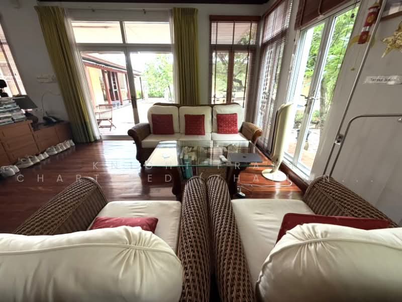 Baan Ladprao Yothin Phattana 11, Bangkok, Soi Baan Ladprao, Khlong Chan, Bang Kapi, Bangkok, 3 Bedrooms, 375 sqm, Single Detached House For Sale, by Knight Frank Chartered (Thailand) Co.,Ltd, 500496131 - DDproperty.com