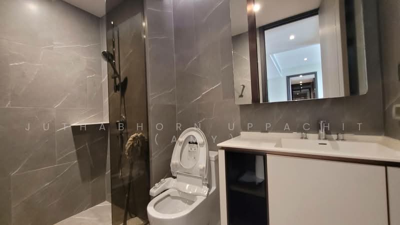The Reserve 61 Hideaway, Bangkok, 92 Sukhumvit 61, Khlong Tan Nua, Watthana, Bangkok, 2 Bedrooms, 63 sqm, Condo For Rent, by Juthabhorn Uppachit (Amy), 500496144 - DDproperty.com