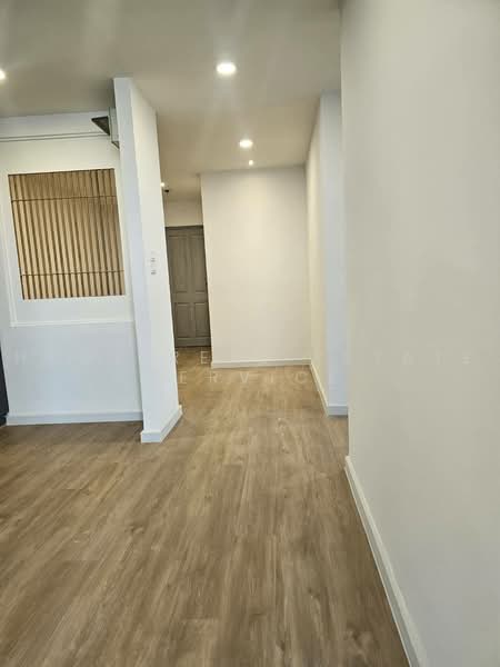 Sarin Place, Bangkok, Ratchadaphisek, Lat Yao, Chatuchak, Bangkok, 2 Bedrooms, 110 sqm, Condo For Sale, by HOME Real Estate Service, 500496154 - DDproperty.com