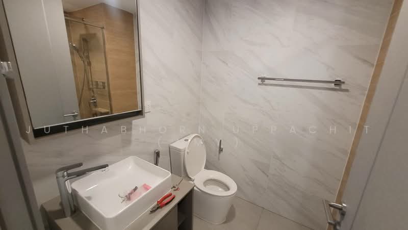 Taka Haus, Bangkok, 99 Soi Ekamai 10, Khlong Tan Nua, Watthana, Bangkok, 2 Bedrooms, 53 sqm, Condo For Rent, by Juthabhorn Uppachit (Amy), 500496155 - DDproperty.com
