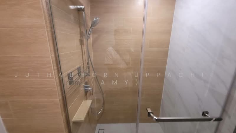 Taka Haus, Bangkok, 99 Soi Ekamai 10, Khlong Tan Nua, Watthana, Bangkok, 2 Bedrooms, 53 sqm, Condo For Rent, by Juthabhorn Uppachit (Amy), 500496155 - DDproperty.com