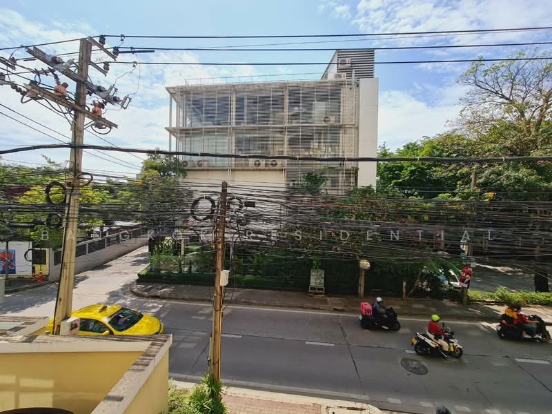 The Cadogan Private Residence, Bangkok, Soi Sukhumvit 39, Khlong Tan Nua, Watthana, Bangkok, 2 Bedrooms, 175 sqm, Condo For Rent, by Bangkok Residential, 500496164 - DDproperty.com