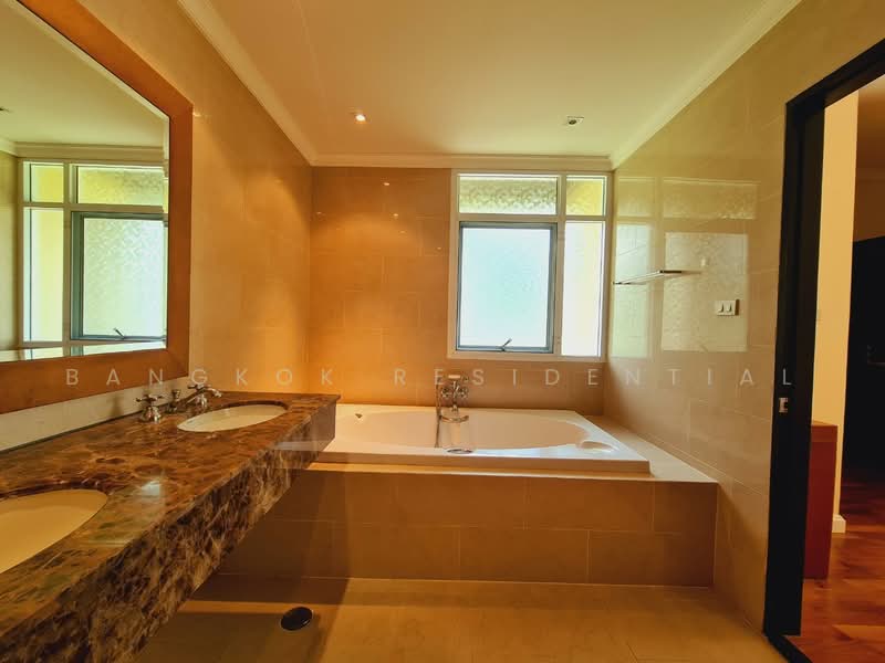 The Cadogan Private Residence : เดอะ คาโดแกน ไพรเวท เรสซิเด้นท์, กรุงเทพ, ซอยสุขุมวิท 39, คลองตันเหนือ, วัฒนา, กรุงเทพ, 175 ตร.ม., คอนโด ให้เช่า, โดย Bangkok Residential, 500496164 - DDproperty.com