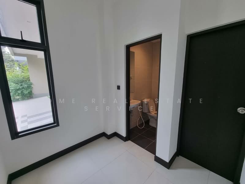 Grand Bangkok Boulevard Ratchaphruek-Rama 5, Nonthaburi, Bang Khun Kong, Bang Kruai, Nonthaburi, 4 Bedrooms, 451 sqm, Single Detached House For Sale, by HOME Real Estate Service, 500496170 - DDproperty.com