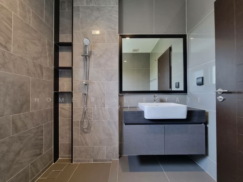 Grand Bangkok Boulevard Ratchaphruek-Rama 5, Nonthaburi, Bang Khun Kong, Bang Kruai, Nonthaburi, 4 Bedrooms, 451 sqm, Single Detached House For Sale, by HOME Real Estate Service, 500496170 - DDproperty.com