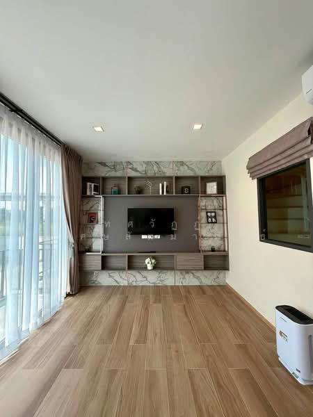Eigen Rama 9, Bangkok, Soi Pattanakarn99, Chaloem Phrakiat Rama9 Road, Prawet, Bangkok, 3 Bedrooms, 182 sqm, Townhouse For Rent, by ทศวัฏฏ์ วิเศษสัมมาพันธ์, 500496193 - DDproperty.com