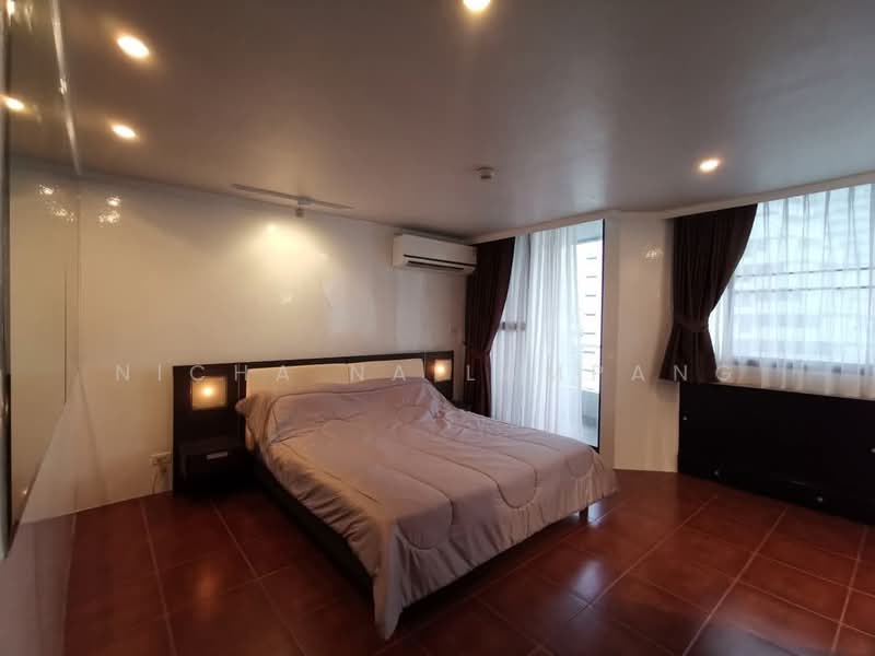 Supalai Place Sukhumvit 39, Bangkok, 175-179 Soi Sukhumvit 39 Sukhumvit Road, Khlong Tan Nua, Watthana, Bangkok, 2 Bedrooms, 130 sqm, Condo For Sale, by Nicha Na Lampang, 500496225 - DDproperty.com