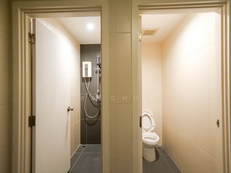 CENTRIC Ari Station, Bangkok, 27 Phahonyothin Road, Samsen Nai, Phaya Thai, Bangkok, 2 Bedrooms, 50 sqm, Condo For Sale, by Rujira Chuaoon, 500496266 - DDproperty.com