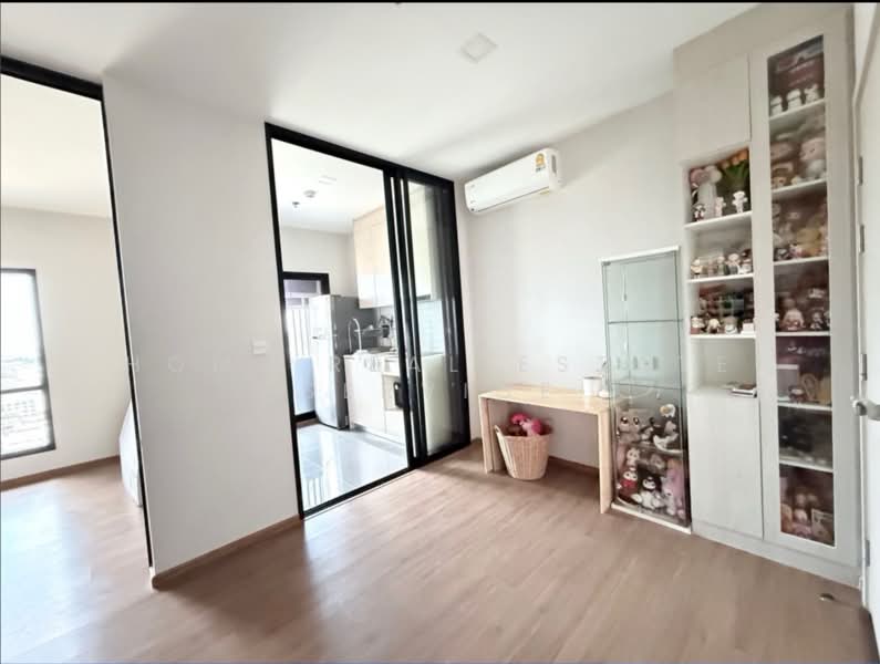 Metris Rama 9-Ramkhamheang, Bangkok, New Rama 9 Road, Hua Mak, Bang Kapi, Bangkok, 1 Bedroom, 30 sqm, Condo For Sale, by HOME Real Estate Service, 500496273 - DDproperty.com