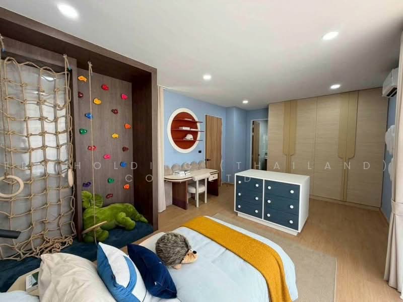 Preecha Ram 3 - Rat Phatthana, Bangkok, Saphan Sung, Bangkok, 4 Bedrooms, 453 sqm, Single Detached House For Sale, by ERA Holding (Thailand) Co., Ltd., 500496278 - DDproperty.com