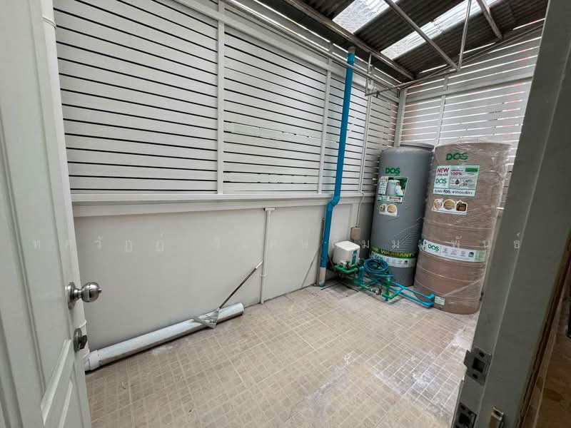 Baan Klang Krung Sathorn-Narathiwas : บ้านกลางกรุง สาทร-นราธิวาส, กรุงเทพ, 599 ถนนนนทรี, ช่องนนทรี, ยานนาวา, กรุงเทพ, 320 ตร.ม., ทาวน์เฮ้าส์ ให้เช่า, โดย ทศวัฏฏ์ วิเศษสัมมาพันธ์, 500496281 - DDproperty.com