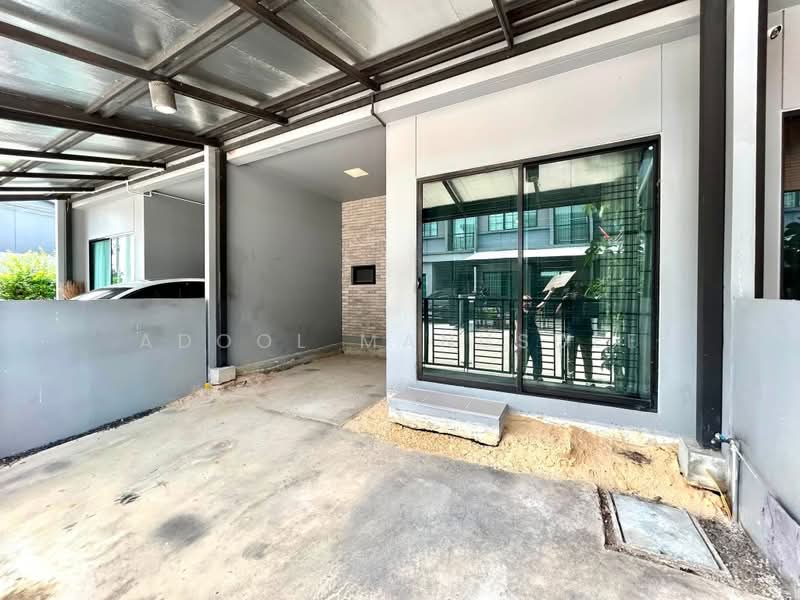 Siri Place Rangsit, Pathum Thani, Rangsit-Pathum Thani Road, Ban Klang, Muang Pathum Thani, Pathum Thani, 3 Bedrooms, 110 sqm, Townhouse For Sale, by Adool Manusdee, 500496294 - DDproperty.com