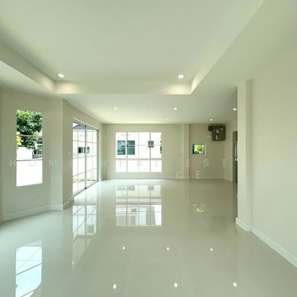 Mantana Pinklao-Rama 5, Nonthaburi, Nakhon In Road, Bang Khun Kong, Bang Kruai, Nonthaburi, 3 Bedrooms, 170 sqm, Single Detached House For Sale, by HOME Real Estate Service, 500496296 - DDproperty.com