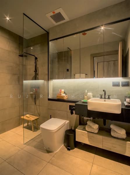 The Lofts Asoke, Bangkok, Sukhumvit 21 Road, Khlongtoei Nua, Watthana, Bangkok, 2 Bedrooms, 87 sqm, Condo For Sale, by Rujira Chuaoon, 500496324 - DDproperty.com