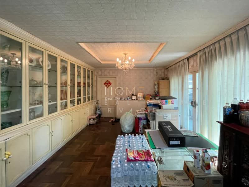 Panya Pattanakarn Village, Bangkok, Soi Phatthanakarn 30, Suan Luang, Bangkok, 4 Bedrooms, 350 sqm, Single Detached House For Sale, by HOME Real Estate Service, 500496331 - DDproperty.com