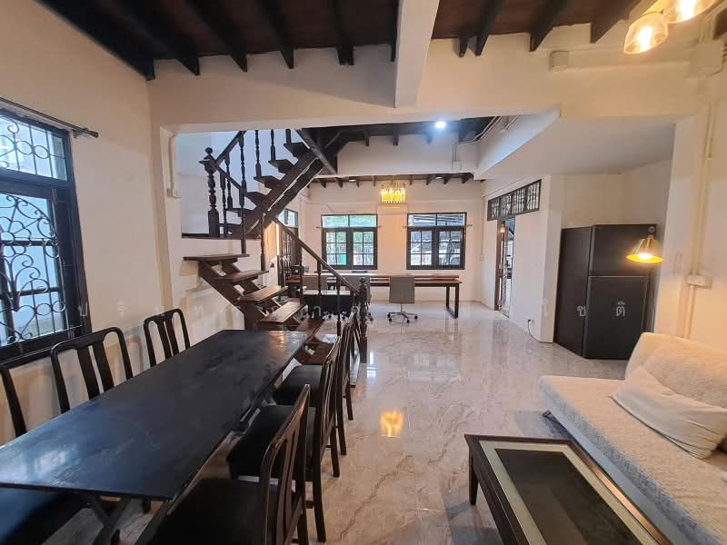 House Ladprao 83, Bangkok, ลาดพร้าว 83, Phlapphla, Wang Thonglang, Bangkok, 4 Bedrooms, 200 sqm, Single Detached House For Rent, by ปรินทร์ญาดา ชิณโชติ, 500496334 - DDproperty.com