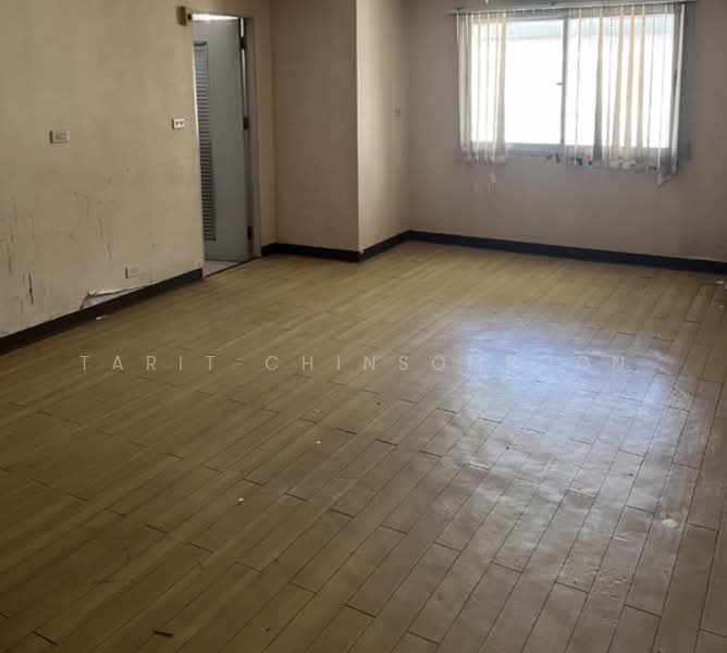 3-BR Townhouse, Bangkok, Phlapphla, Wang Thonglang, Bangkok, 3 Bedrooms, 263 sqm, Townhouse For Sale, by Tarit Chinsomboon, 500496344 - DDproperty.com