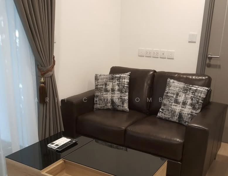 Taka Haus, Bangkok, 99 Soi Ekamai 10, Khlong Tan Nua, Watthana, Bangkok, 1 Bedroom, 37 sqm, Condo For Sale, by Tarit Chinsomboon, 500496359 - DDproperty.com