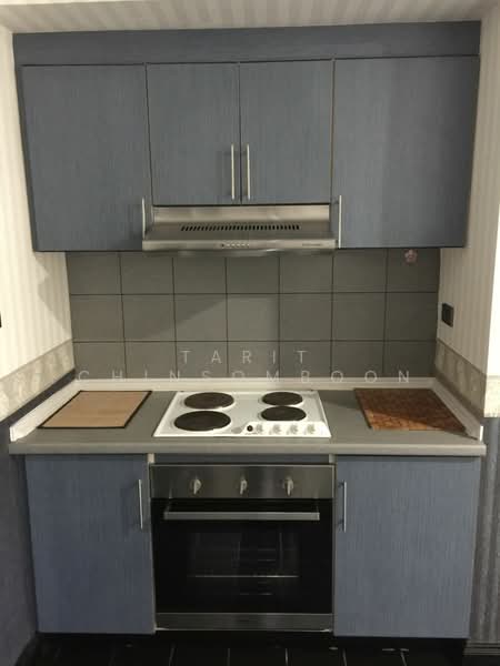 Baan Suanpetch, Bangkok, 18 Soi Sukhumvit 39, Khlong Tan Nua, Watthana, Bangkok, 2 Bedrooms, 135 sqm, Condo For Rent, by Tarit Chinsomboon, 500496382 - DDproperty.com