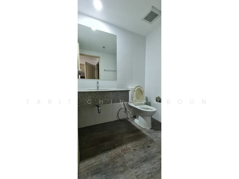 The Master Sathorn Executive, Bangkok, 79/1 Krung Thon Buri Road, Khlong Ton Sai, Khlong San, Bangkok, 2 Bedrooms, 70 sqm, Condo For Sale, by Tarit Chinsomboon, 500496388 - DDproperty.com