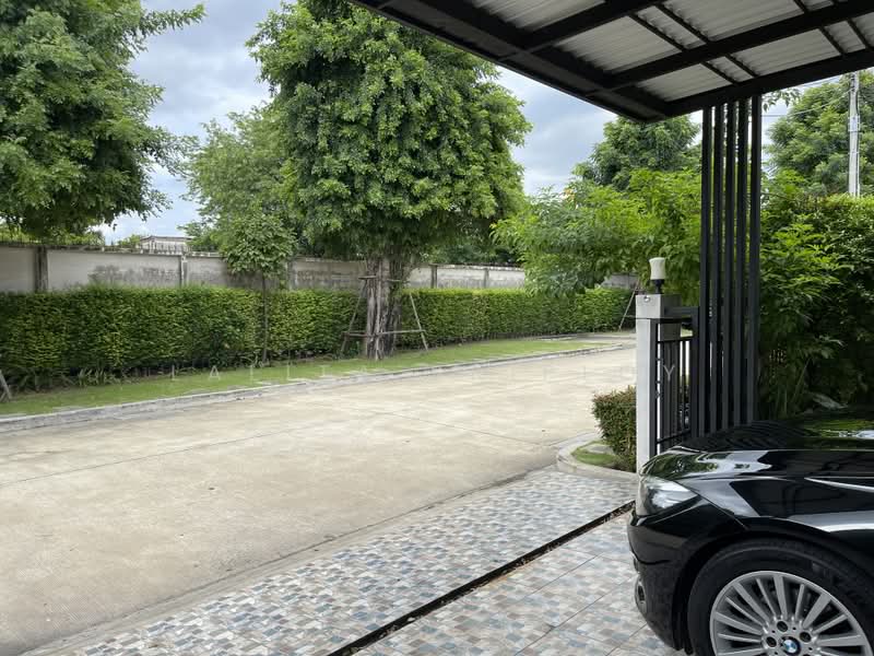 Life Bangkok Boulevard Ramintra 65, Bangkok, 50 Ramintra Road, Tha Rang, Bang Khen, Bangkok, 4 Bedrooms, 191 sqm, Single Detached House For Sale, by Lalita Sriploy, 500496392 - DDproperty.com
