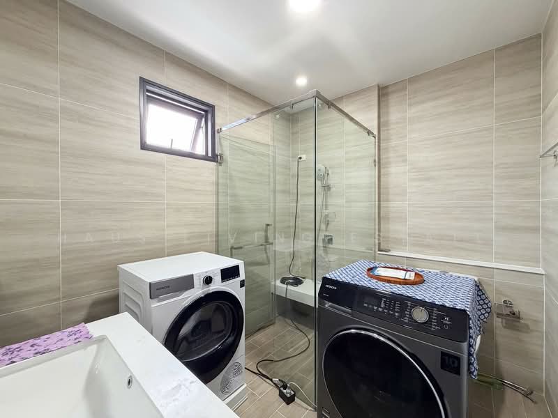 Pannana Phutthamonthon Sai 3, Bangkok, Bang Waek, Bang Phai, Bang Khae, Bangkok, 4 Bedrooms, 280 sqm, Single Detached House For Sale, by Haus Living Estate, 500496394 - DDproperty.com