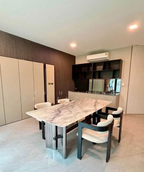 VIVE Krungthep Kreetha, Bangkok, Krungthep Kreetha Road, Saphan Sung, Bangkok, 4 Bedrooms, 426 sqm, Single Detached House For Rent, by ERA Holding (Thailand) Co., Ltd., 500496404 - DDproperty.com