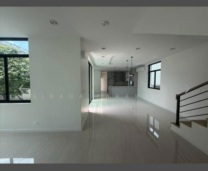 บางโพ, กรุงเทพ, บางซื่อ, กรุงเทพ, 300 ตร.ม., บ้านเดี่ยว ให้เช่า, โดย Airada Parasarn, 500496415 - DDproperty.com
