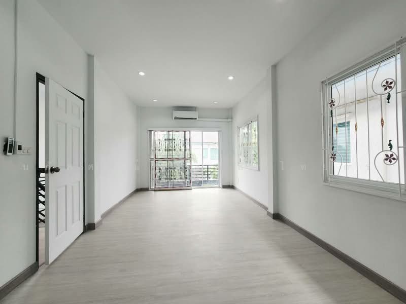 Temsiri Priva Nong Chok-Pracha Samran, Bangkok, 89/1 Prachasamran Road, Nong Chok, Bangkok, 6 Bedrooms, 200 sqm, Single Detached House For Sale, by นภัสศรณ์ วงศ์สินไทยกร (นันท์), 500496455 - DDproperty.com