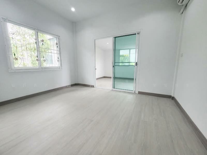 Temsiri Priva Nong Chok-Pracha Samran, Bangkok, 89/1 Prachasamran Road, Nong Chok, Bangkok, 6 Bedrooms, 200 sqm, Single Detached House For Sale, by นภัสศรณ์ วงศ์สินไทยกร (นันท์), 500496455 - DDproperty.com