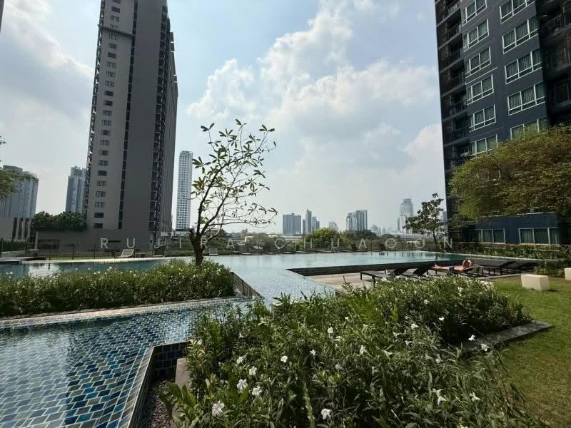 The Base Sukhumvit 77, Bangkok, 289 Sukhumvit 77 Road, Phra Kanong Nua, Watthana, Bangkok, 2 Bedrooms, 60 sqm, Condo For Sale, by Rujira Chuaoon, 500496456 - DDproperty.com